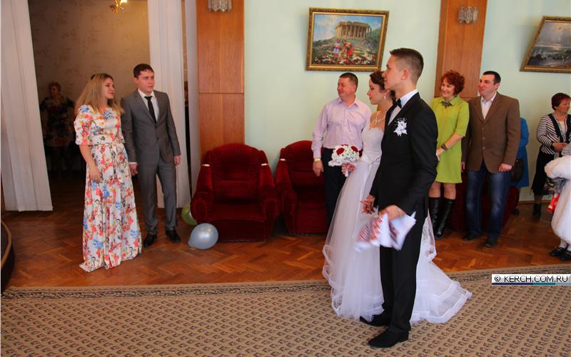 Поздравление от родителей молодоженом в загсе Поздравление от родителей молодоженом в загсе