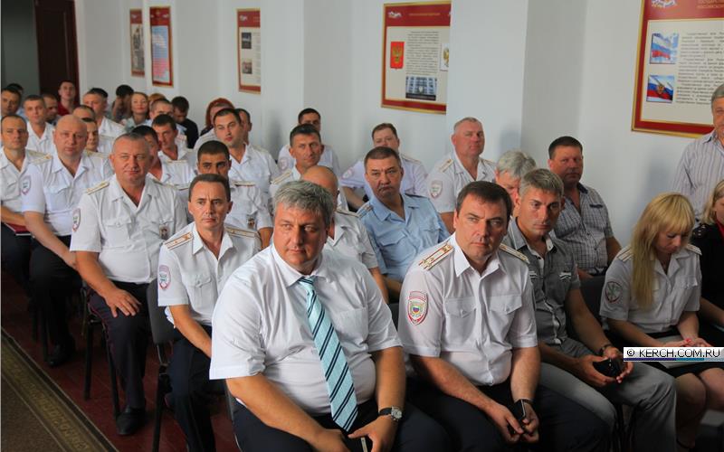 Сотрудники ГИБДД Керчи отметили 80-летие подразделения 01.07.2016 Керчь - БезФор