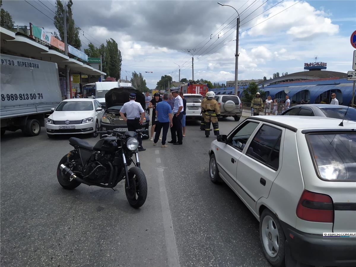 В ДТП в Керчи пострадал мотоциклист (фото) | 20.06.2020 | Керчь - БезФормата