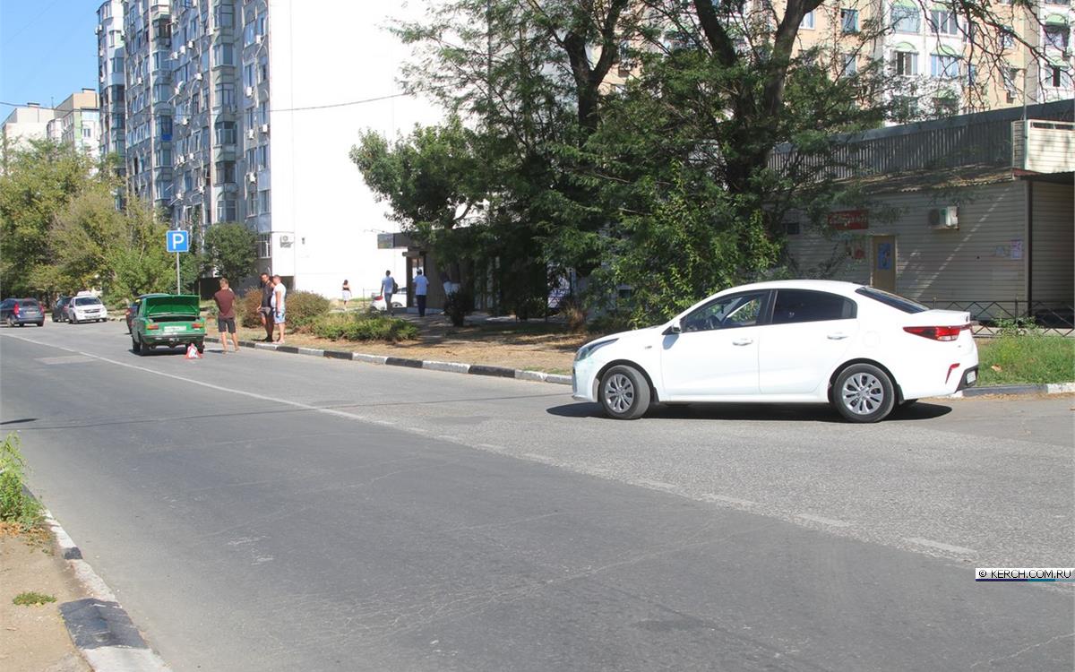 В Керчи в ДТП попала «копейка» (фото) | 25.08.2020 | Керчь - БезФормата